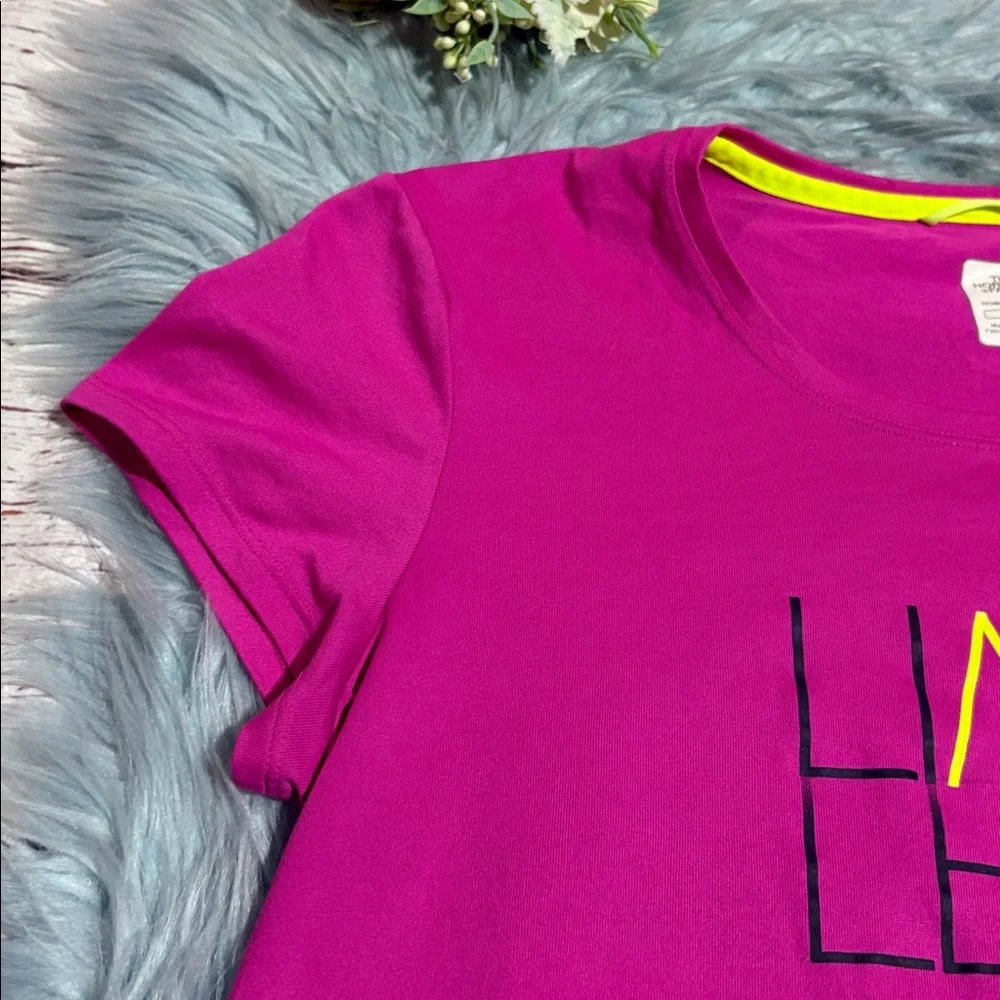 The North Face Magenta and Neon Yellow Limitless Short Sleeve Tee sz L